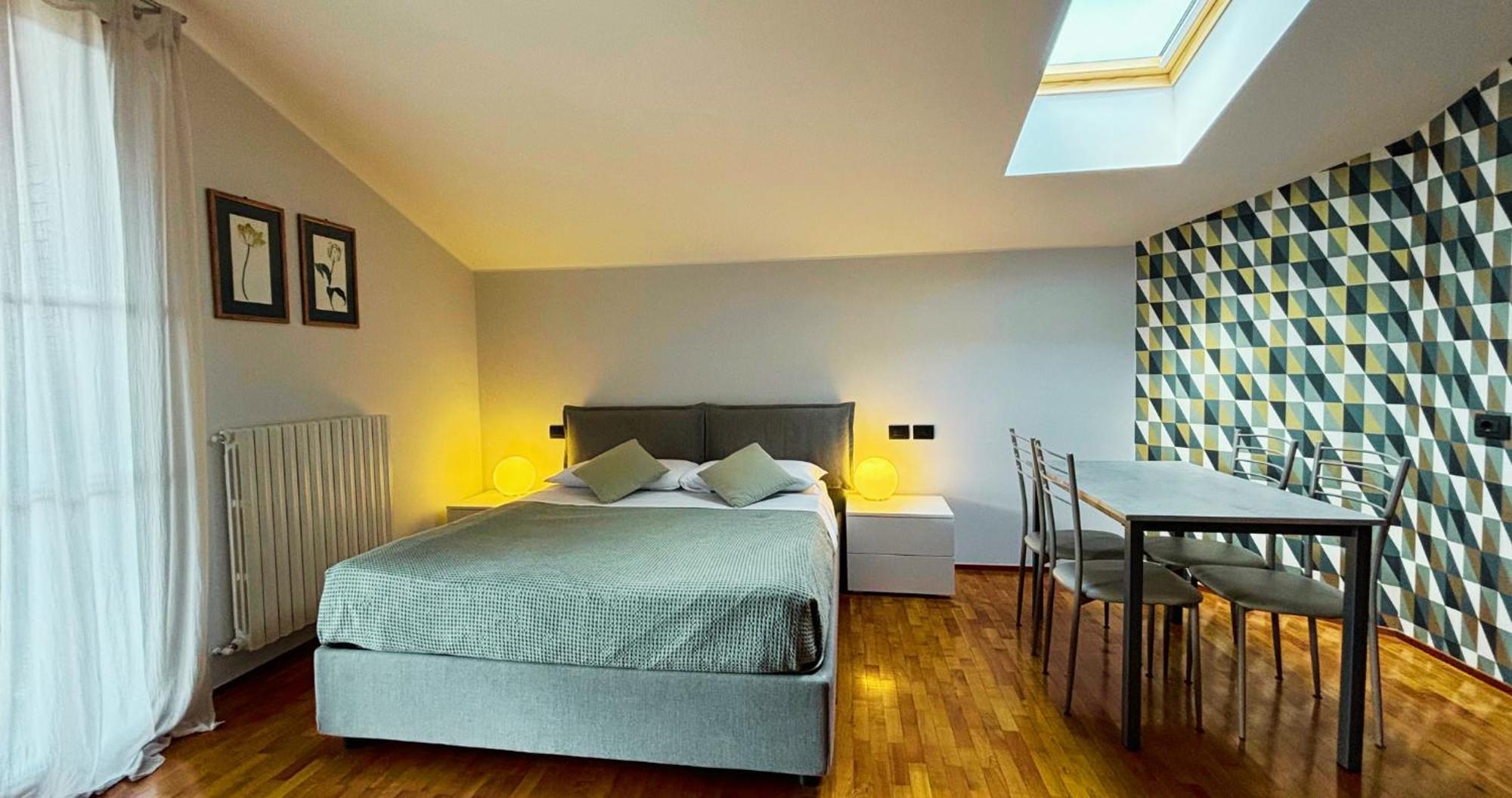 Casa Ceruti Bed and Breakfast Villa Guardia Εξωτερικό φωτογραφία