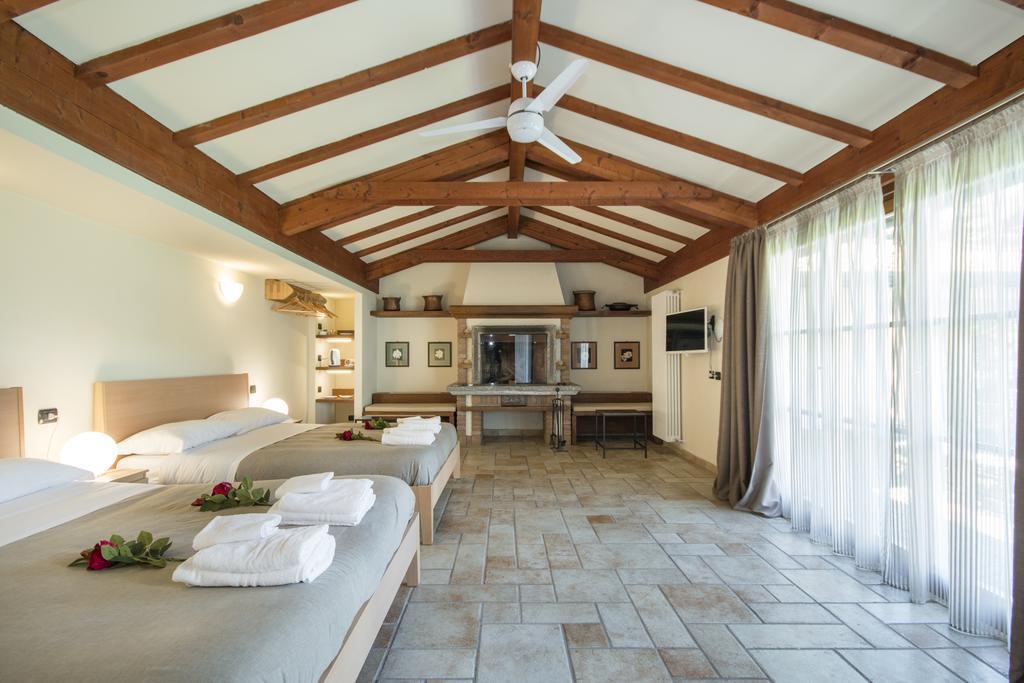 Casa Ceruti Bed and Breakfast Villa Guardia Εξωτερικό φωτογραφία